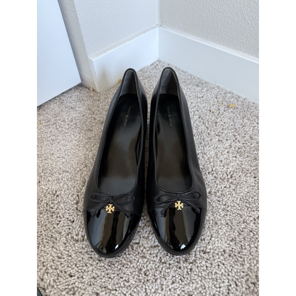 tory burch 44.5MM Cap Toe Ballet Pumps Black Leather Size 9.5 - Picture 2 of 6